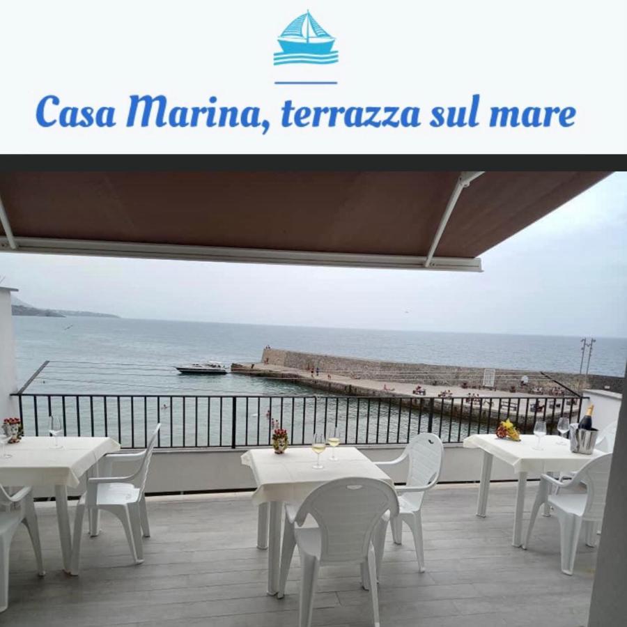 Bed and Breakfast Casa Marina, La Terrazza Sul Mare Чефалу Екстер'єр фото